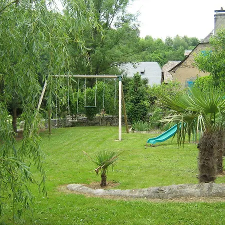 Les Trois Monts Sere-Lanso