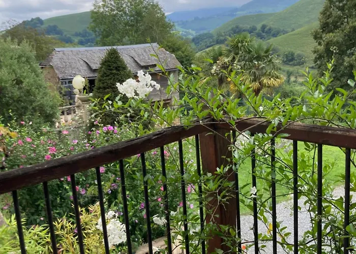 Les Trois Monts * Sere-Lanso