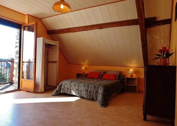 بيت للعطل Les Trois Monts Sere-Lanso